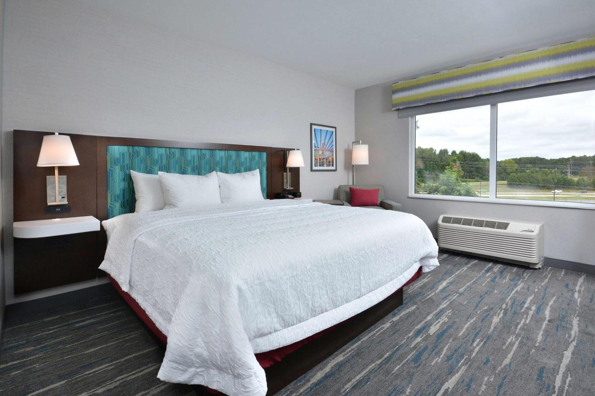 Hampton Inn & Suites Charlotte North I 485 Extérieur photo