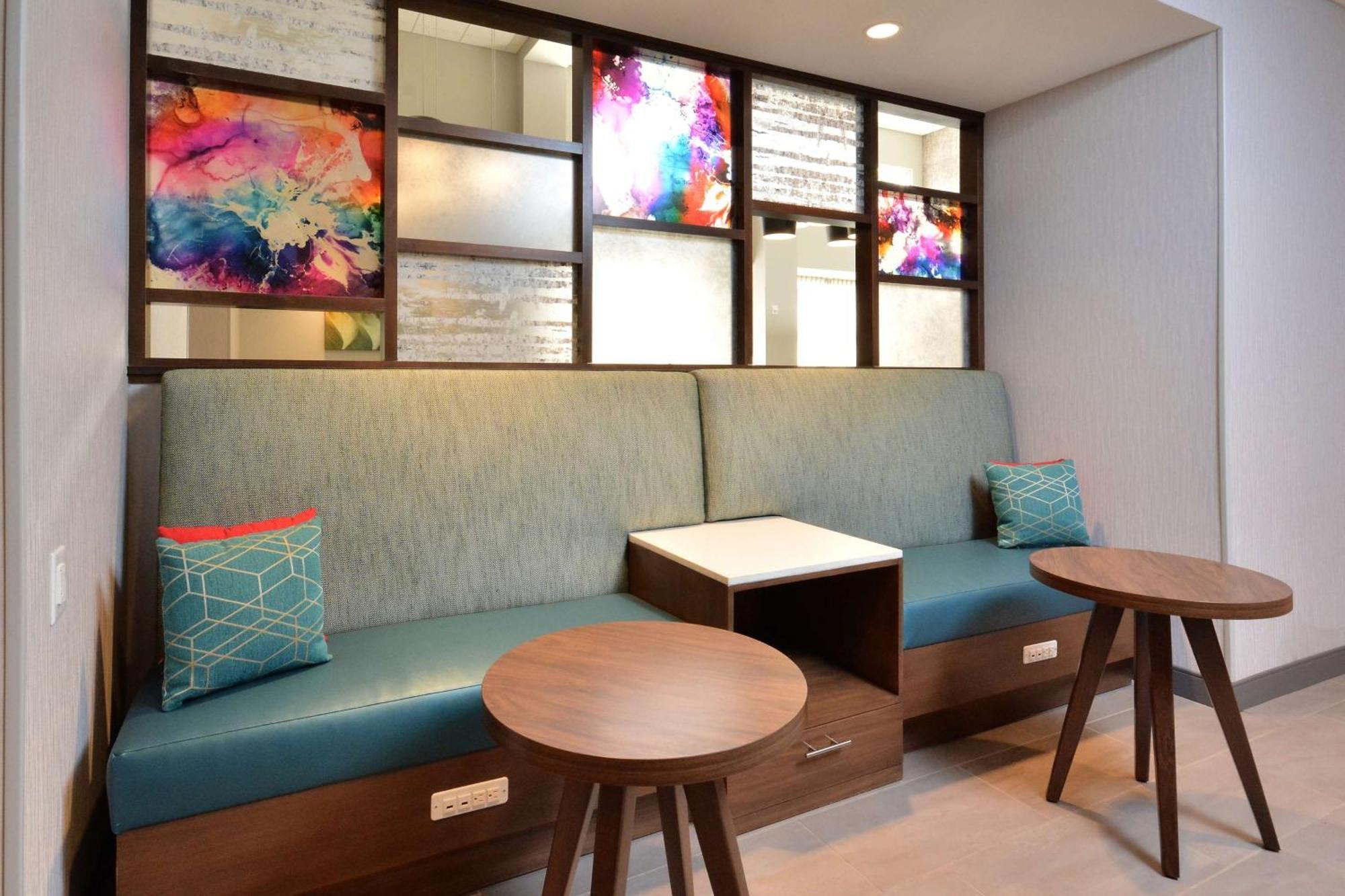 Hampton Inn & Suites Charlotte North I 485 Extérieur photo